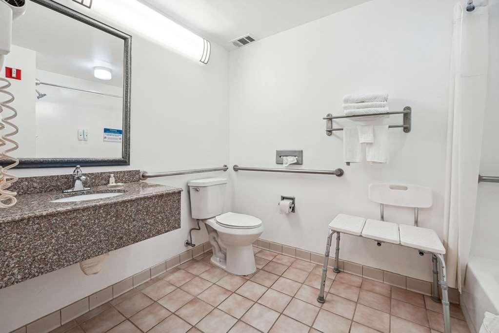 Quality Inn & Suites Dawsonville Quarto foto