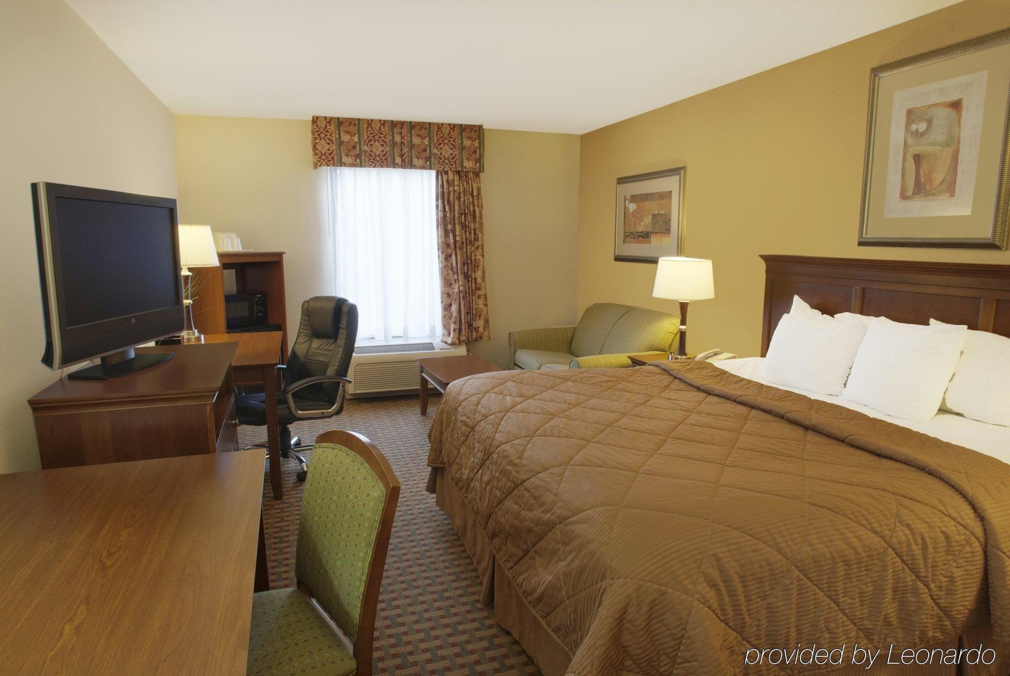 Quality Inn & Suites Dawsonville Quarto foto